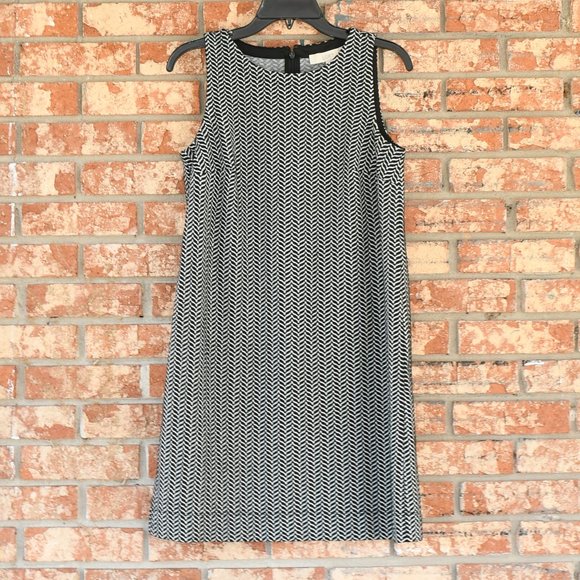 LOFT Dresses & Skirts - LOFT Sleeveless Dress